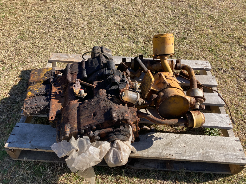 Lot 143 - CAT D4C DOZER MOTOR PARTS | AuctionsPlus