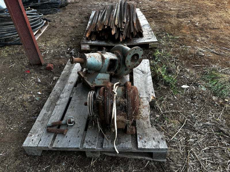 Lot 93 Southern Cross Pump AuctionsPlus