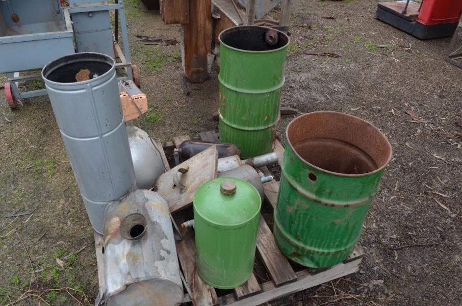 Lot 27 - Assorted Sundries | AuctionsPlus