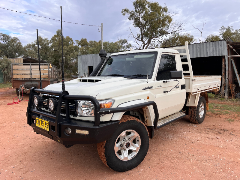 Lot 2 - 2018 Toyota Landcruiser Ute | AuctionsPlus