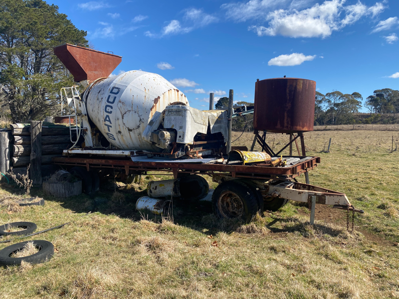 Lot 239 Cement mixer on trailer AuctionsPlus