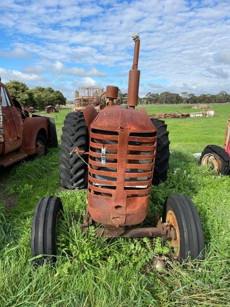 Lot 40 - Massey Harris 744D - P6 Perkins | AuctionsPlus