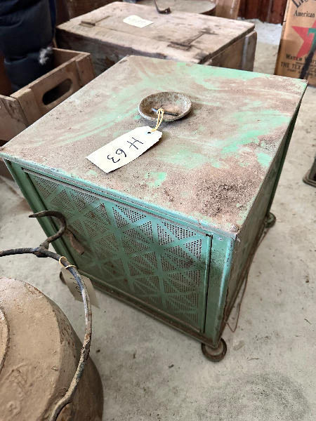 lot-164-hanging-metal-food-safe-auctionsplus