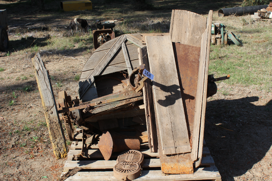 Lot 168 - Chaff Cutter | AuctionsPlus