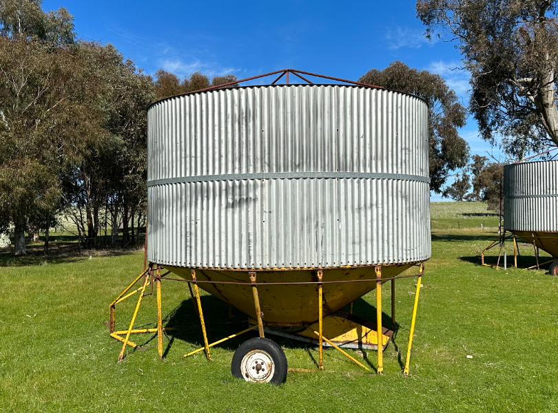 LOT 108 Field bins (x 2) AuctionsPlus