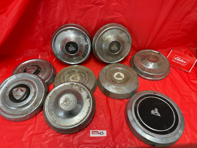 Lot 43 Assorted Holden Hub Caps AuctionsPlus
