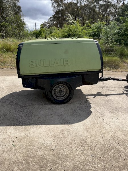 Lot Sullair Cfm Mobile Air Compressor No Gst Applicable