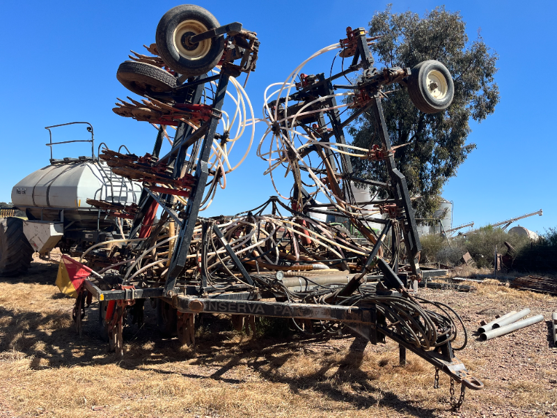 Lot 7 Conserva Pak 3912 Air Seeder AuctionsPlus