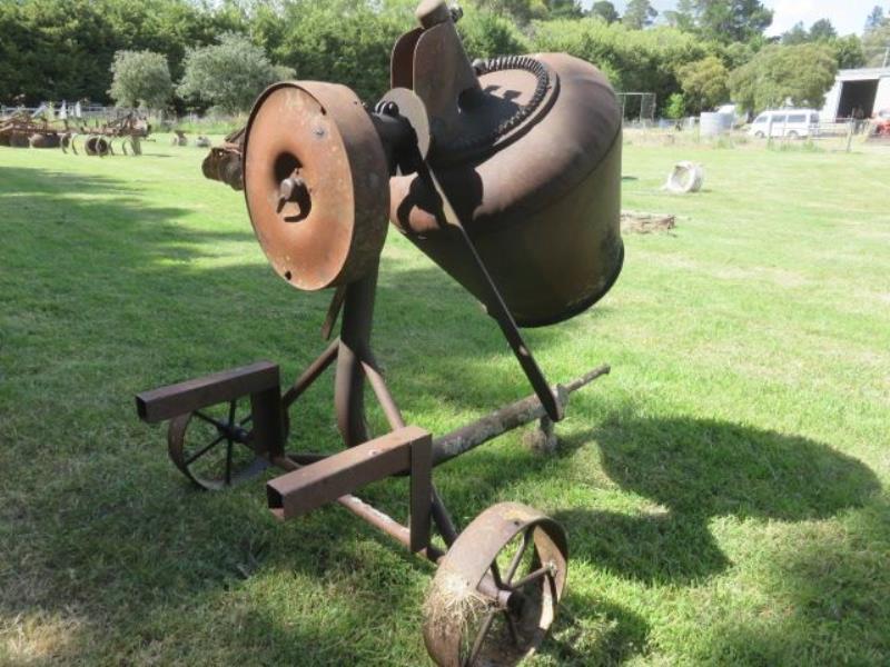 Lot 46 Lightburn Cement Mixer AuctionsPlus