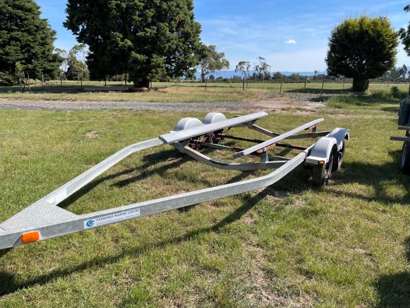 Lot 122 Karavan Boat Trailer to suit 6.5 metre Boat AuctionsPlus