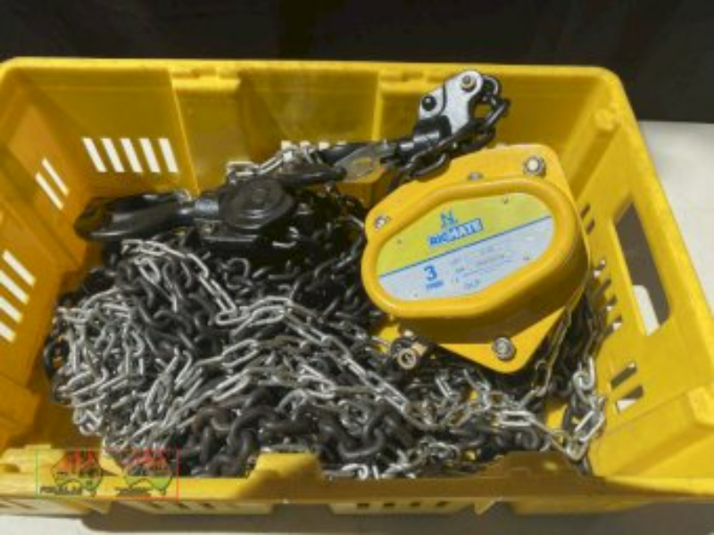 Lot 79 - New 3t Chain Block (Rig mate) | AuctionsPlus