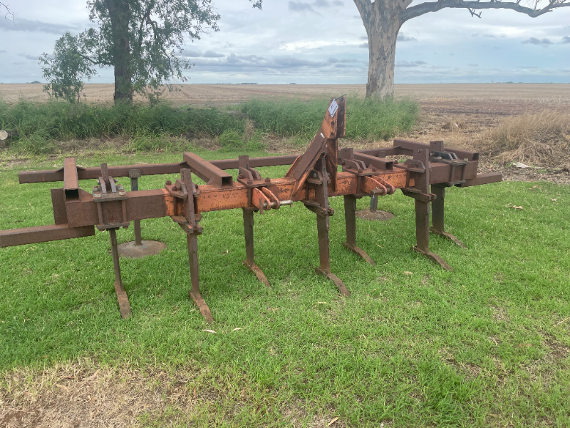 Lot 21 - 3PL, Napier 7 Tyne Deep Ripper approx. 3.5m | AuctionsPlus