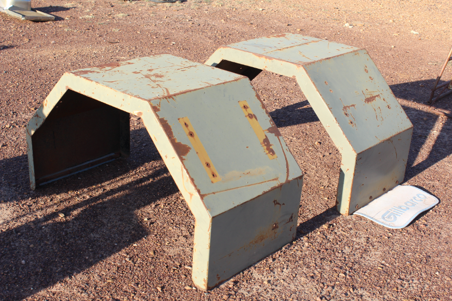 Lot 151 2x Truck Wheel Guards AuctionsPlus
