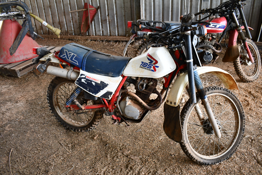 Lot 44 - Honda XL185 motorbike | AuctionsPlus