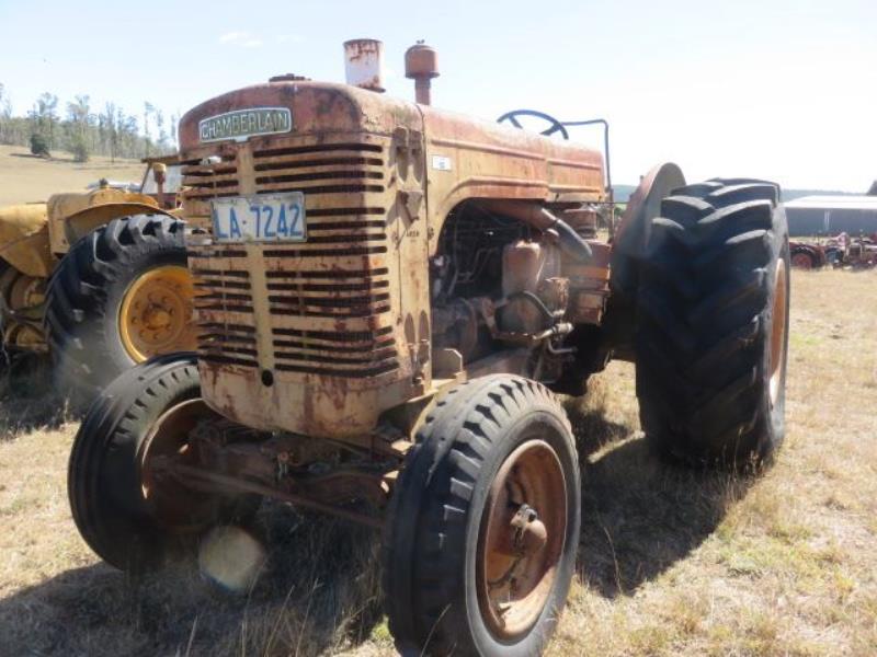 Chamberlain 40KA Tractor, Circa 1952 | AuctionsPlus