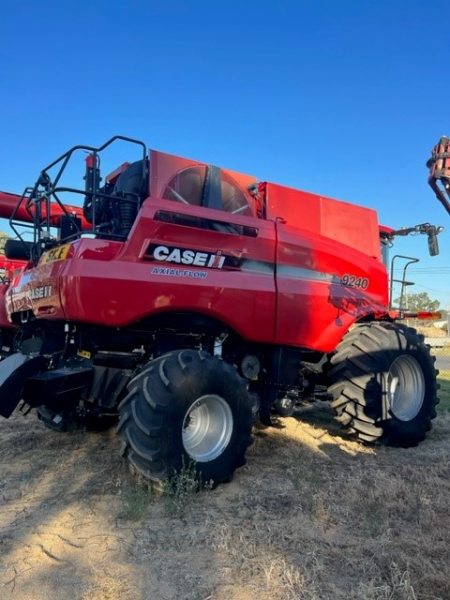 Lot 4 - CASE IH 9240 COMBINE | AuctionsPlus