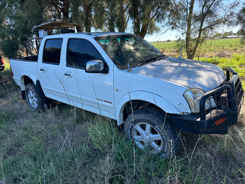 Lot 11 - 2004 Holden RA Rodeo Utility Dual Cab | AuctionsPlus