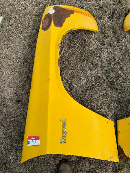 OEM Snapper 37280 Right Hand Fender – 7037280 / 7037280YP For Lawn Tractors
