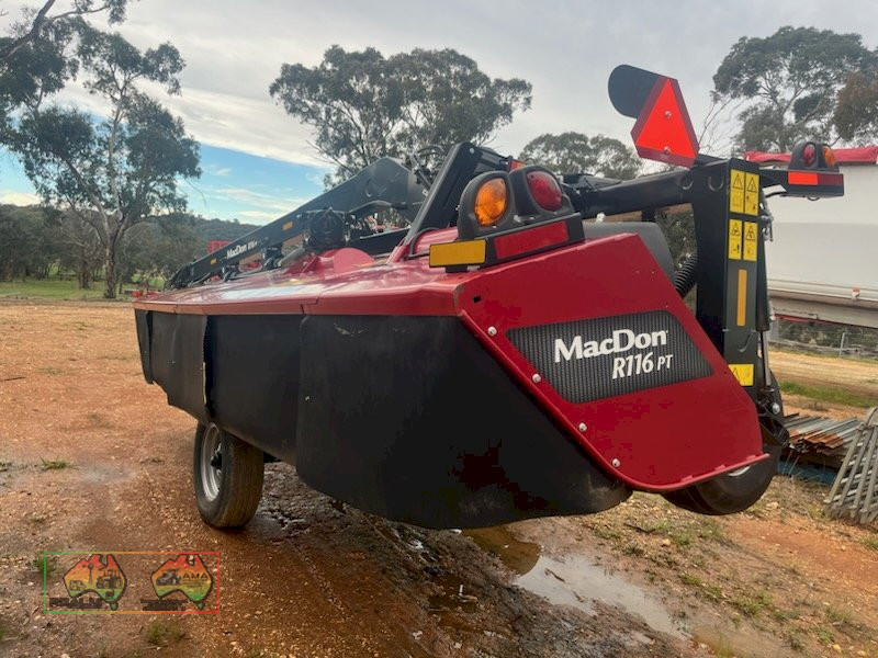 Vw R116 Lot 20 - Macdon R116pt with 3m transport kit | AuctionsPlus