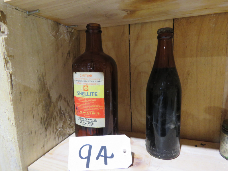 LOT 94 - SHELLITE & CUB BOTTLES | AuctionsPlus