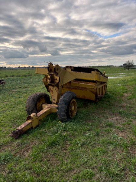 Lot 52 - Britstand Cable Scoop | AuctionsPlus