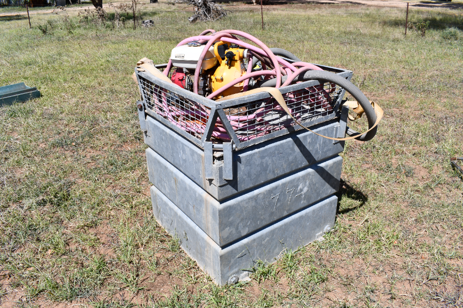 Lot 46 - Firefighting tank & Davey pump | AuctionsPlus