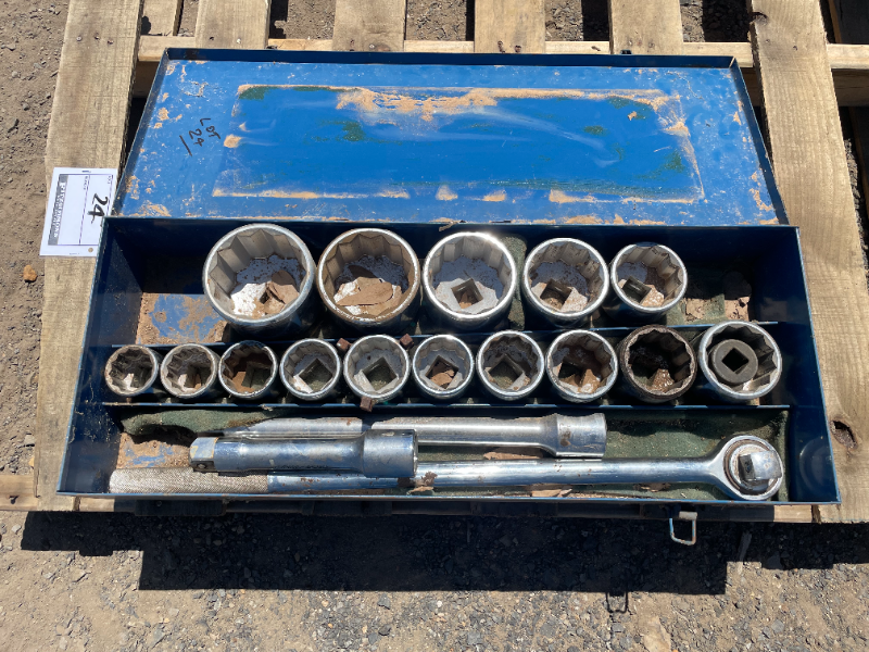 Lot 24 - 1 inch drive socket set | AuctionsPlus