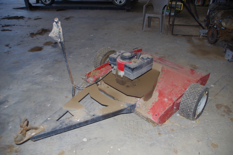 Lot 24 - Field Master Quad Topper slasher | AuctionsPlus