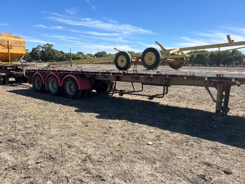 Lot 8 - Kruger Trailer | AuctionsPlus