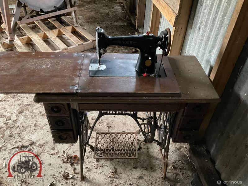 Lot 7 - Singer Treddle Sewing Machine | AuctionsPlus
