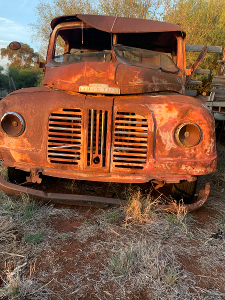 Austin Rover Loadster Lot 142 - 1952 Austin Loadstar | AuctionsPlus