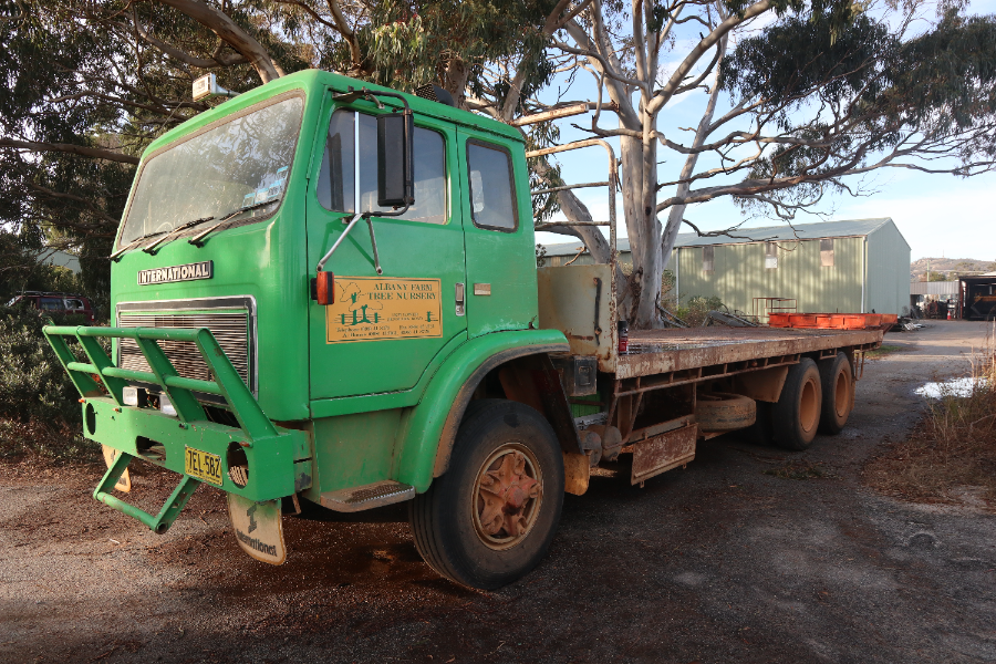 Lot 77 - 1981 International Acco 1950c Heavy Rigid Truck | AuctionsPlus