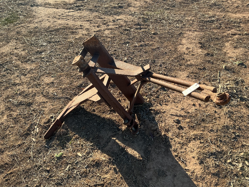 Single Leg 2 Wing Ripper Lot 39 - Single Tine Ripper | AuctionsPlus