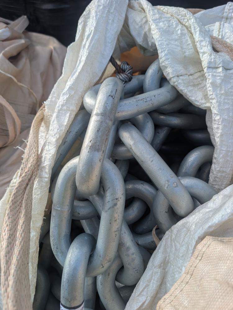 Lot 98 - Galv. Studless Chain - 32mm x 27.5m, Grade 2 | AuctionsPlus