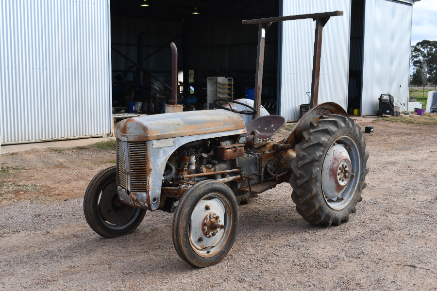 Lot 12 - Ferguson TEA 20 tractor | AuctionsPlus