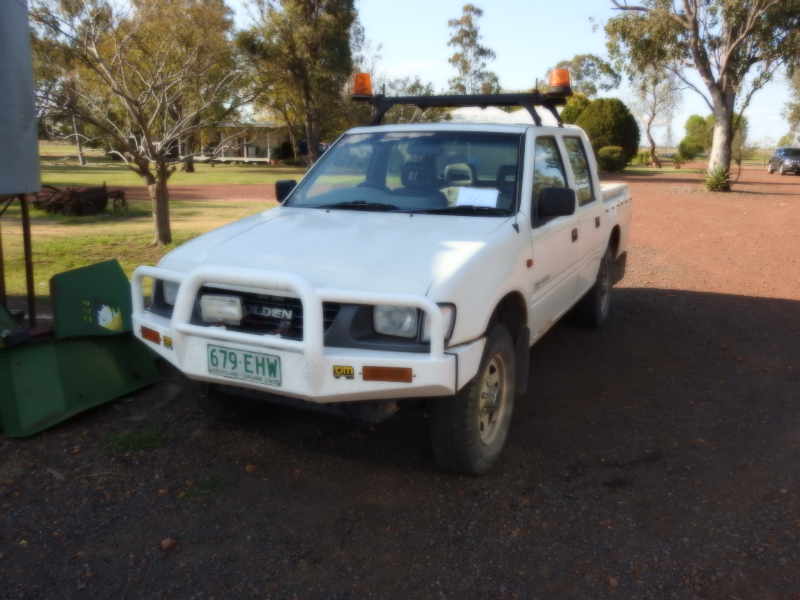 Lot 36 - Dual Cab Rodeo ute | AuctionsPlus