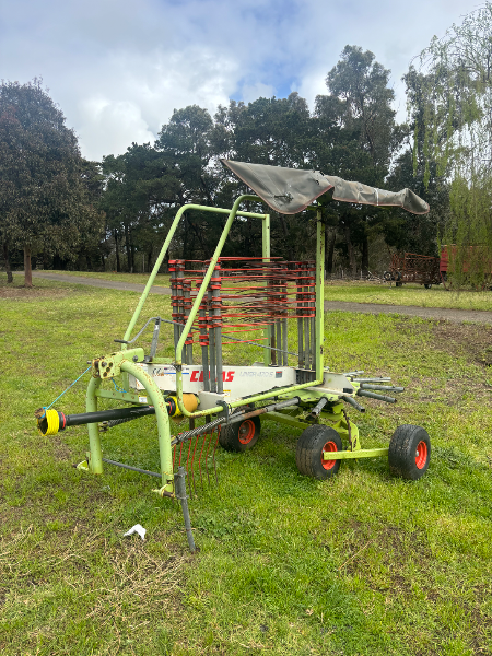 Lot 48 - Class Rotary Rake | AuctionsPlus