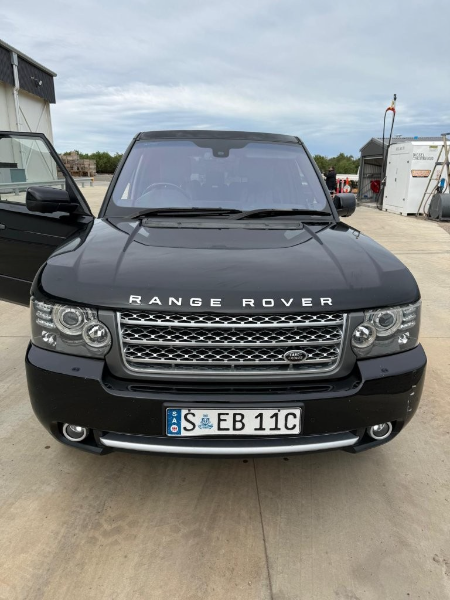 Lot 97 - Range Rover | AuctionsPlus