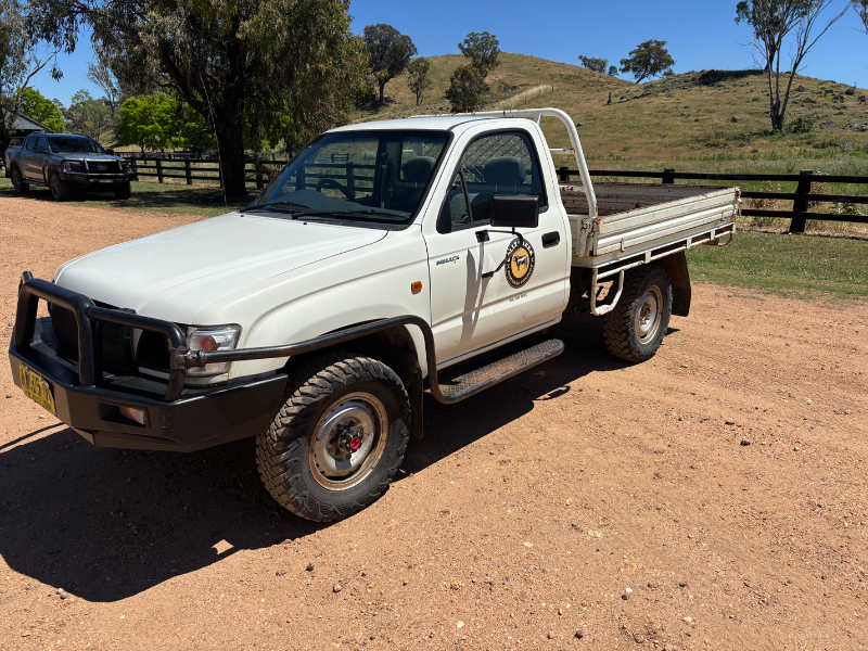 Lot 56 - Toyota Hilux | AuctionsPlus