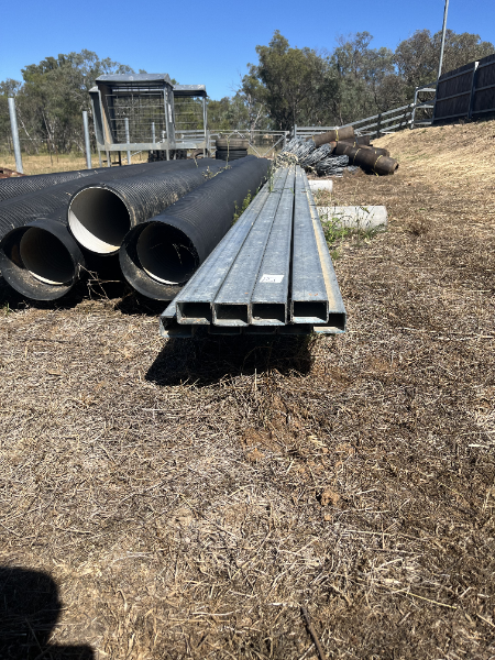 Lot 29 - RHS - 9 lengths 75 x 50 x 3 8000mm | AuctionsPlus