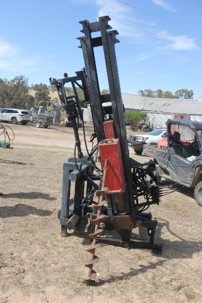 Lot 98 - Hydraulic Post Driver | AuctionsPlus