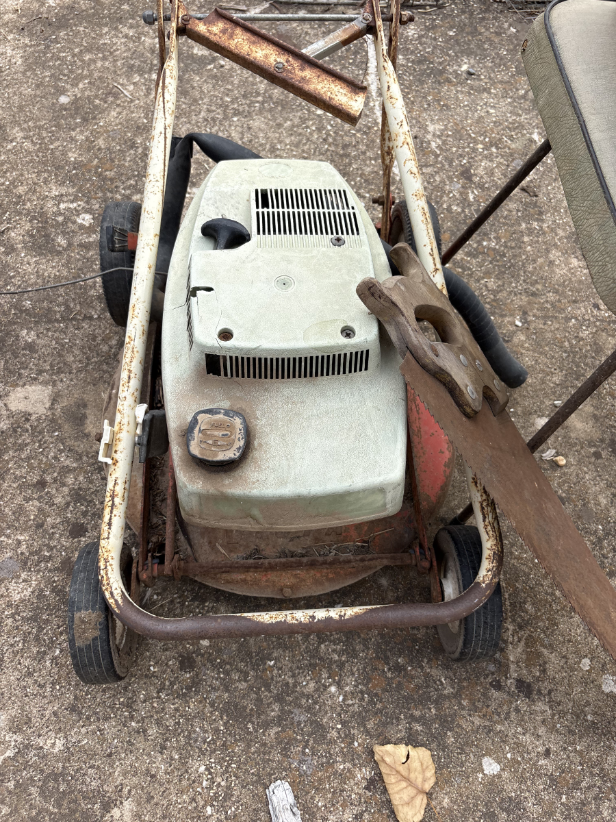 Lot 47 - Victa push mower | AuctionsPlus