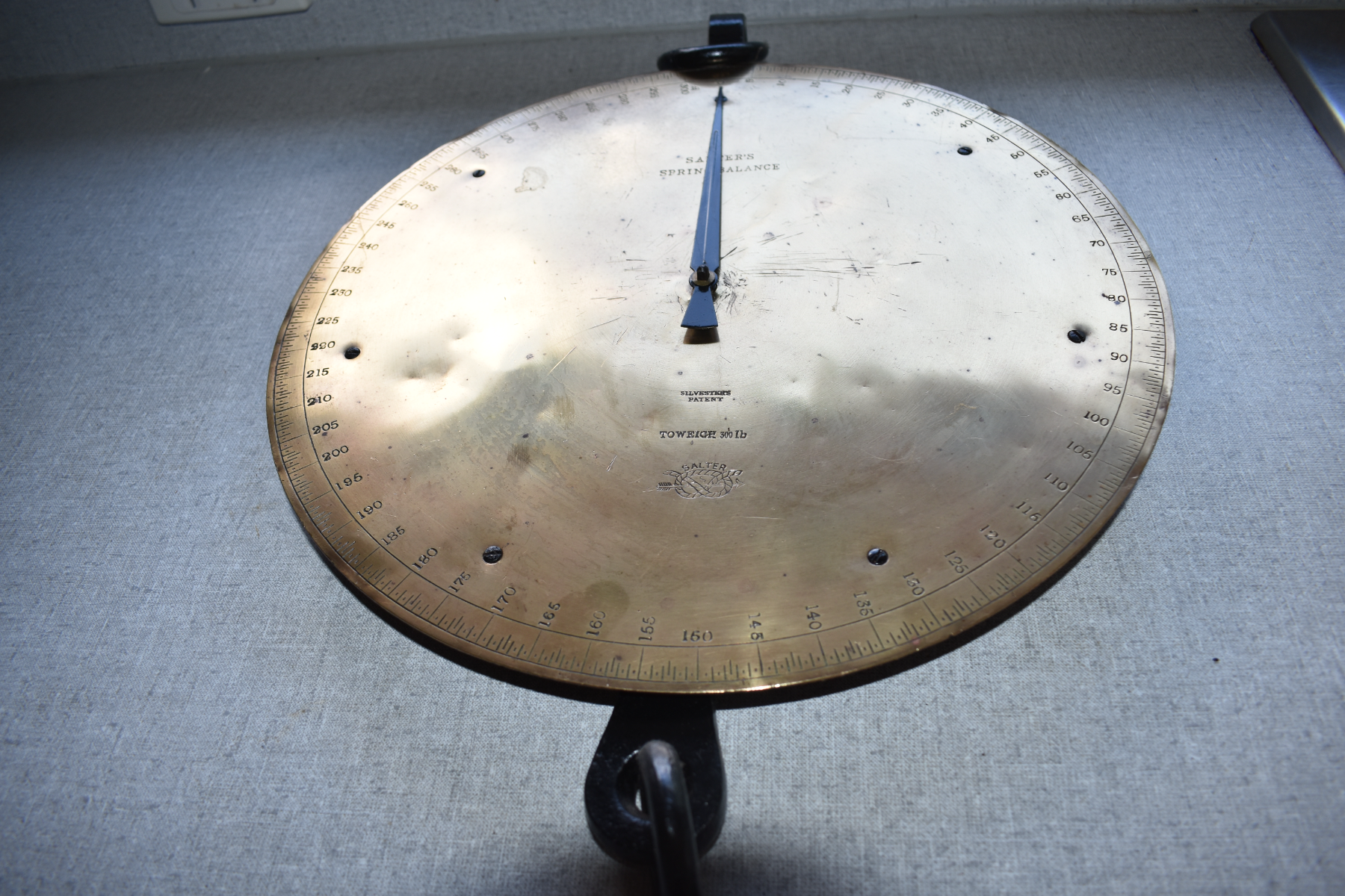 300lb Salter brass face scales | AuctionsPlus