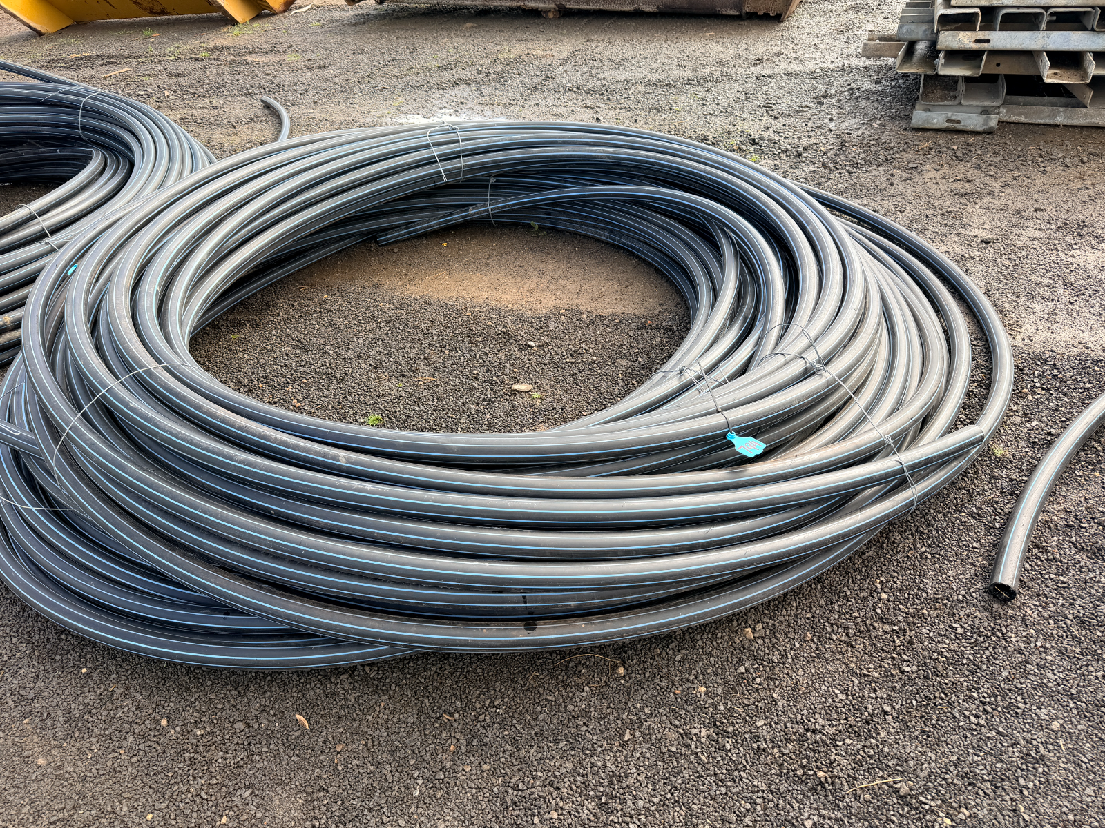 2inch Blue Line Pipe | AuctionsPlus