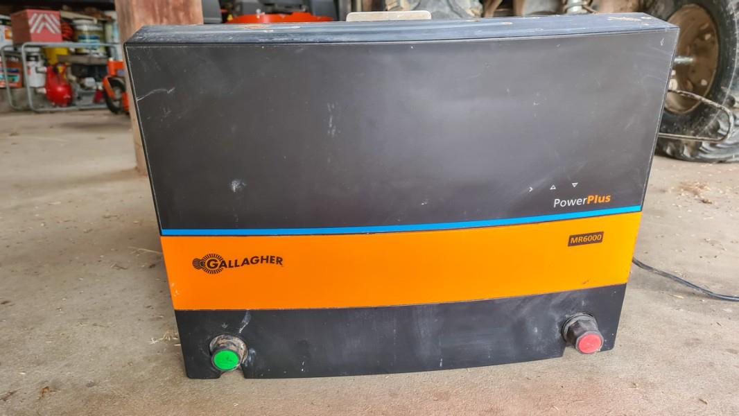 Lot 19 Gallagher MR6000 Electric Fence Unit AuctionsPlus