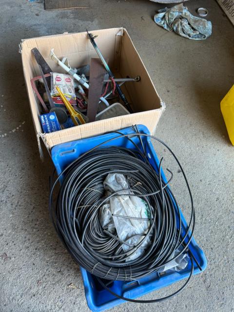 009 · Tools, Cable, Painting Equipment (Used)