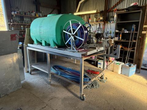 039 · Spray unit, 1000ltr with Honda Engine on Mobile Bench with Winch (Used)