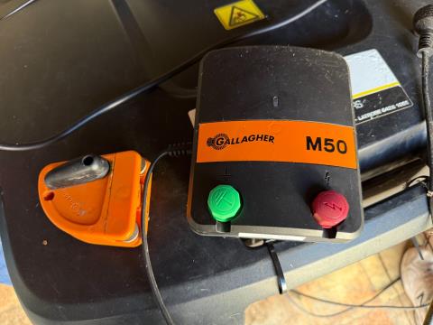 062 · Gallagher M 50 Electric Fence Unit (Used)