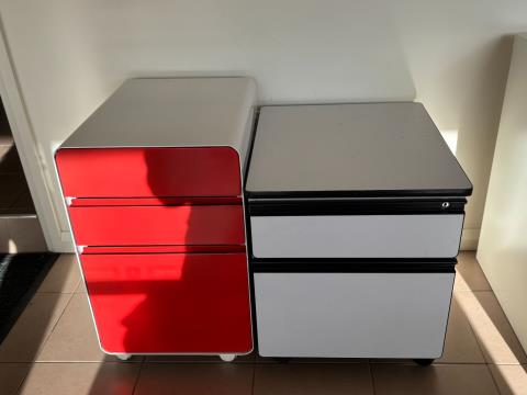 095 · Drawer Cabinets x 2 (Used)