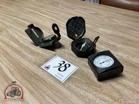 038 · Altimeter, Compass, Site Glass